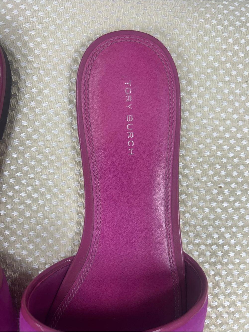 Tory Burch Eleanor Fuchsia Suede Slide Mules with Silver Logo size 8 - Picture 3 of 7